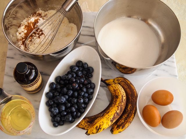 Banana Blueberry Streusel Muffins Recipe