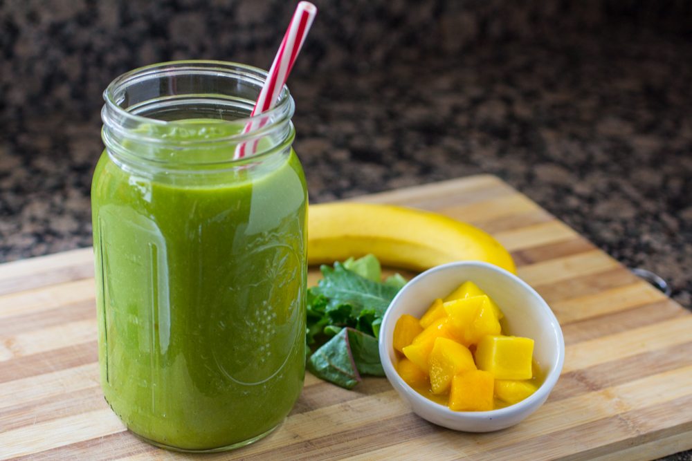Tropical Green Smoothie Recipe (video) | Nutritarian | Vegan